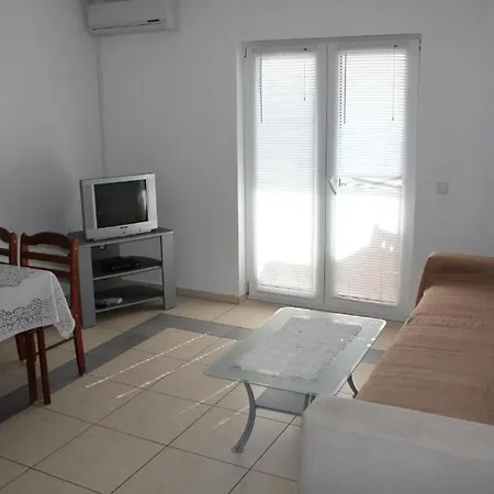 Lägenhet In With Sea View, Balcony, Air Conditioning, Wifi 5148-2 *