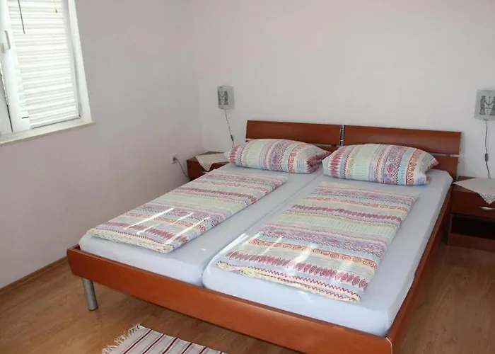 Appartement In With Sea View, Balcony, Air Conditioning, Wifi 5148-2 *